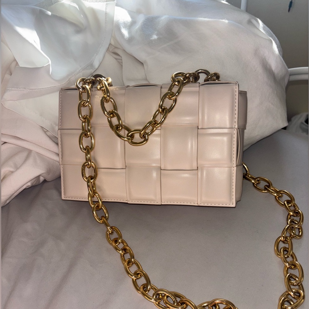 Nude Purse